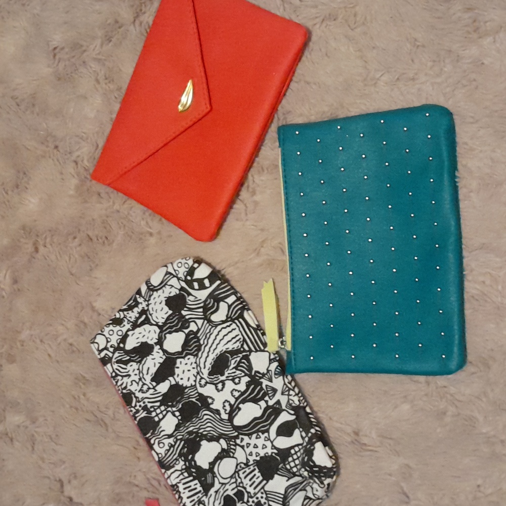 Set of three IPSY makeup bags